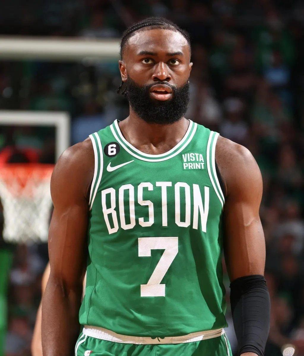 放弃组织，10号位做牺牲？解析B费为葡萄牙恐怖的战术升级