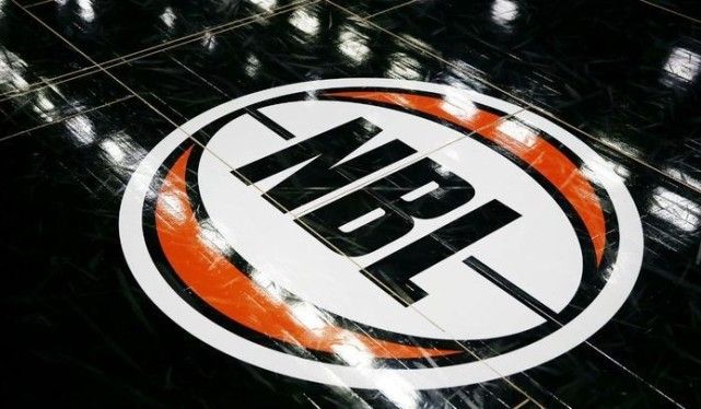 压哨补篮绝杀！詹姆斯末节救赎！东契奇防守拉胯，哈里伯顿16+18