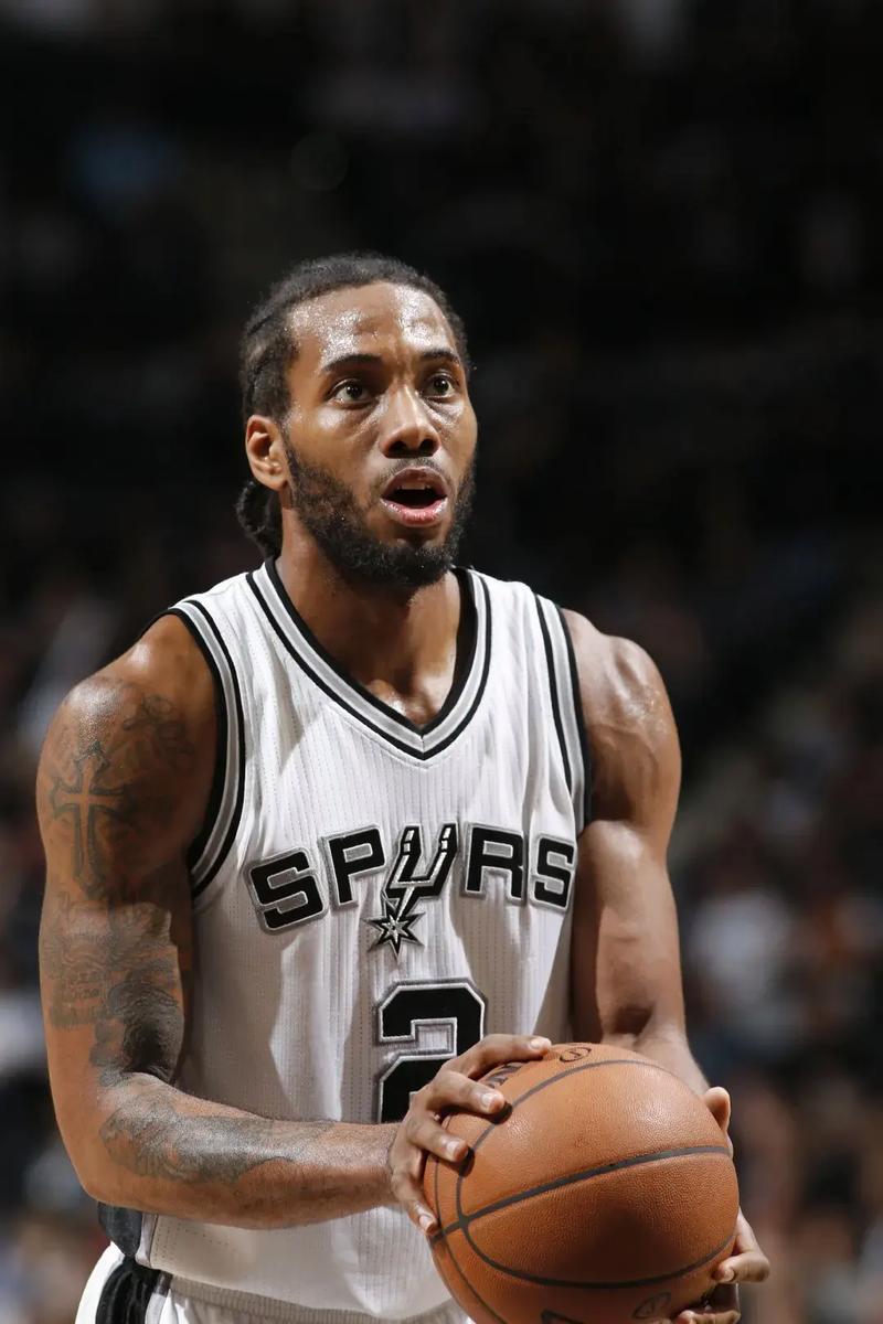 考虑降价，费南多回归中超？下家3选1，难回申花，黑马或捡漏