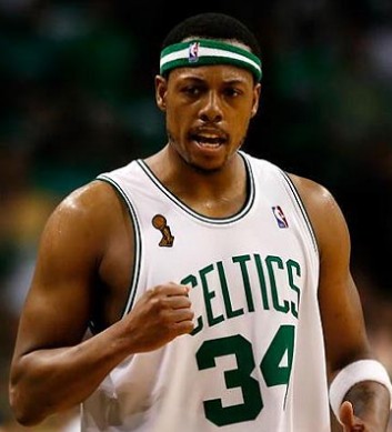 大联盟官方：2026 赛季将正式允许教练在比赛中使用 iPad 进行实时战术标注