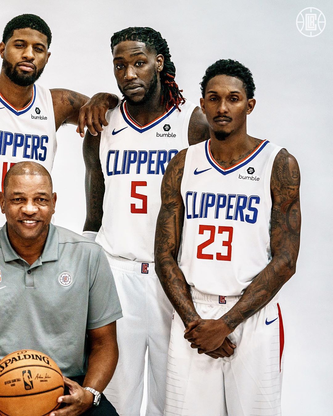 NBA伤病更新：哈登因伤缺席两场,